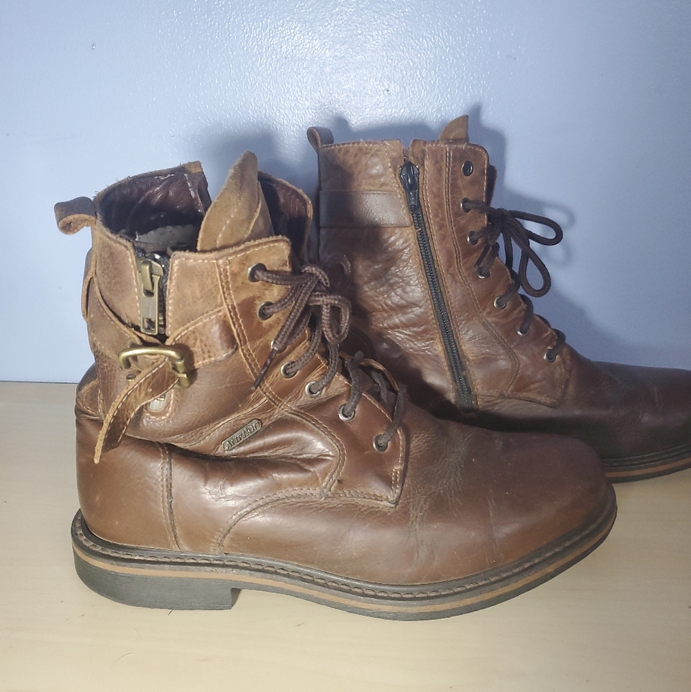 Anfibio Leather Boots Sheep Lining Size 40  Canada Made